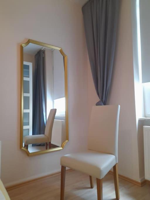 Zwei-Zimmer Wohnung In Wiesbadens Westend 외부 사진